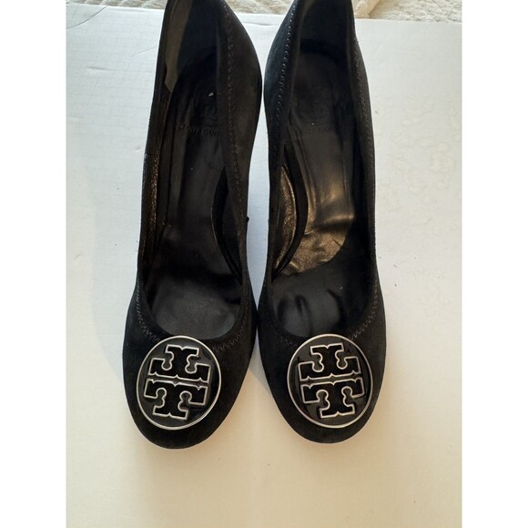 Tory Burch Sophie Black Suede Wedges Heels A10B  Size 8.5 - Picture 6 of 8